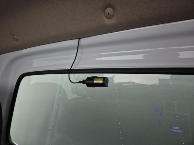 6031000100R15.jpg