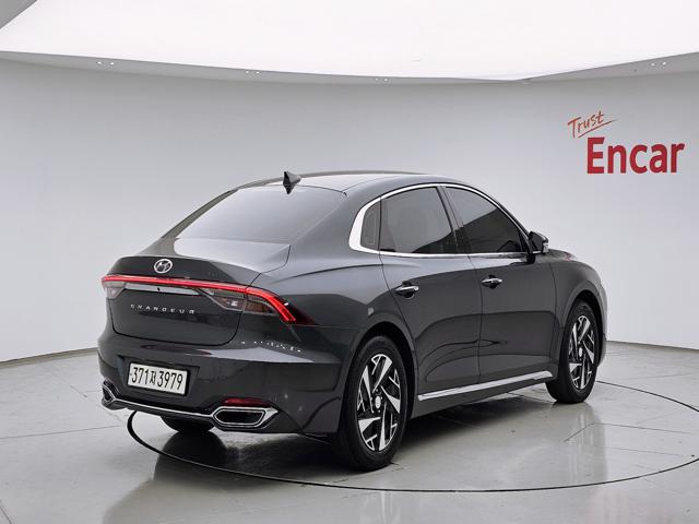 26cc3831bb3fabc4c6109e4c5050eca8.jpg