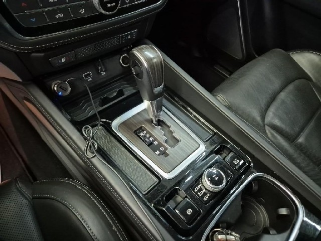 6101501586R8.jpg