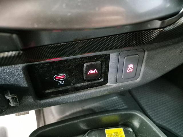 5121500326R17.jpg