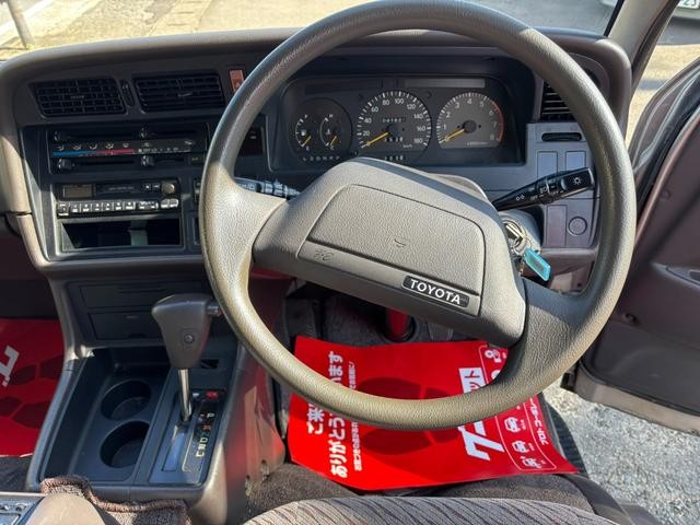 0803822A30261014W00115.jpg