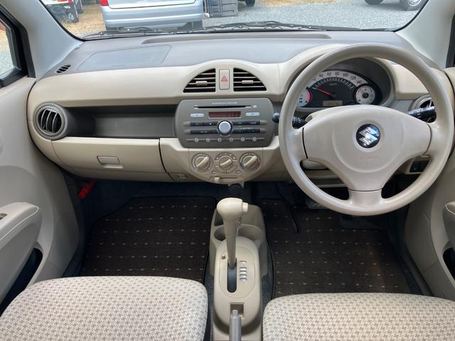 1002753A30250821W00401.jpg