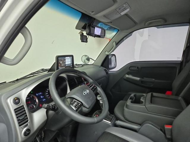 6041000730R6.jpg