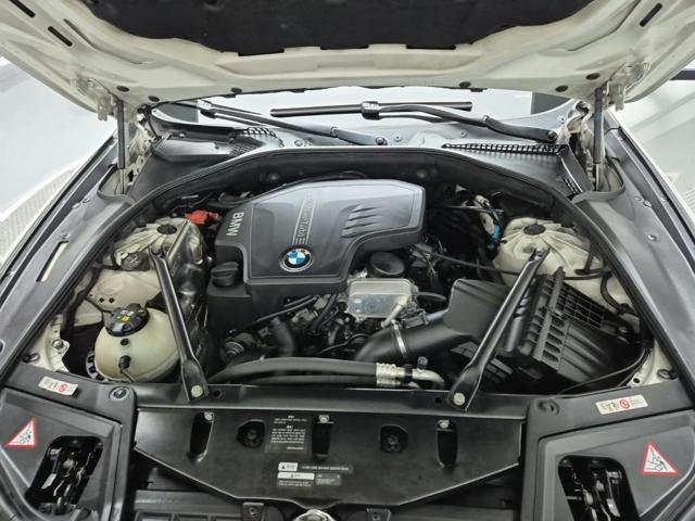 6051000165R5.jpg