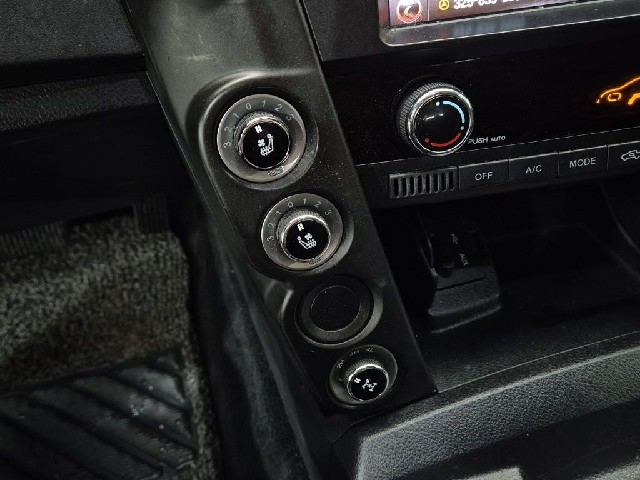 6101000692R16.jpg