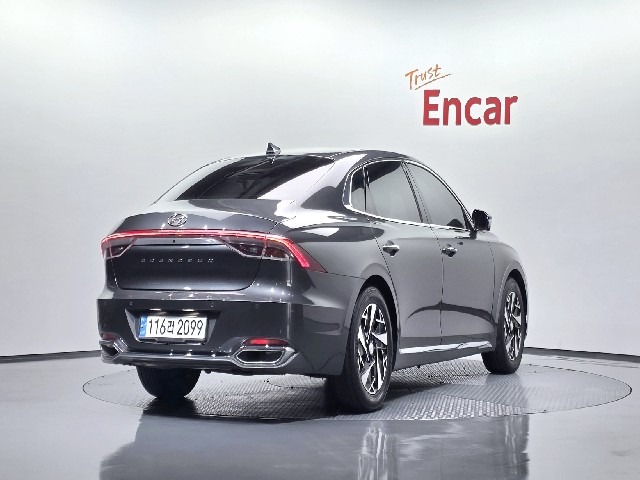 e939efcc5bc559bda282e4c7a9fdce3e.jpeg