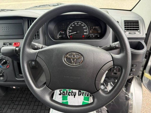 0bd7d27f6a6110e2c52fc2e85e5d060f.jpg