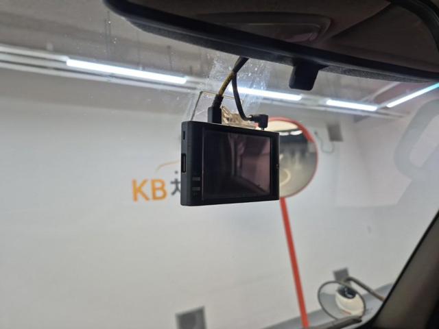6041500692R13.jpg