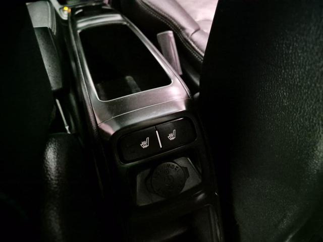 6051000220R18.jpg