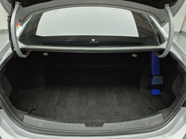 6021000695R18.jpg