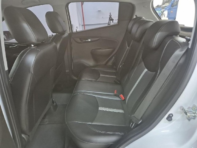6101500670R12.jpg