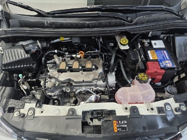 6101500670R5.jpg