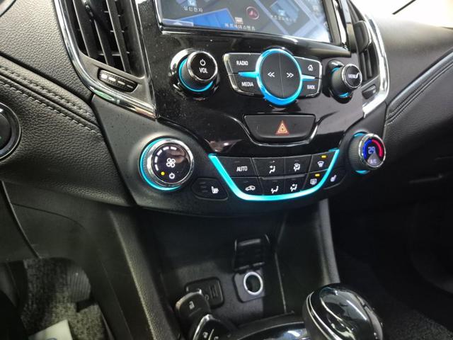 6051500190R16.jpg