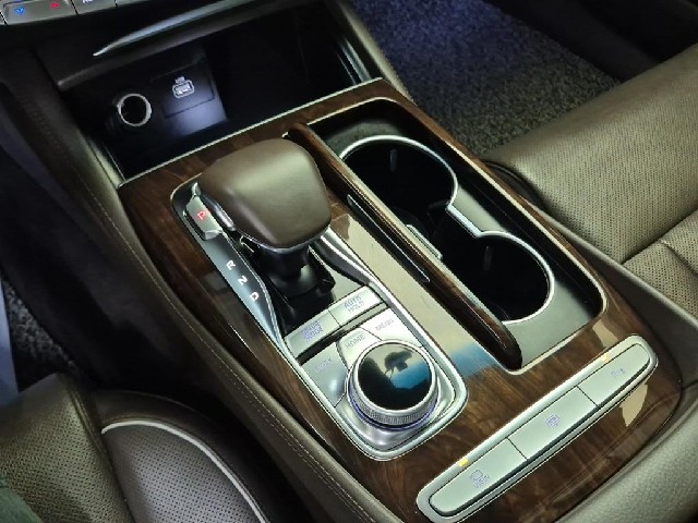 6091500615R8.jpg