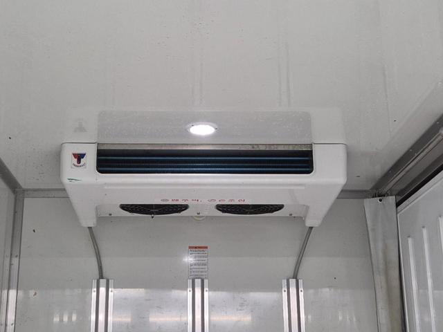 6031000315R18.jpg