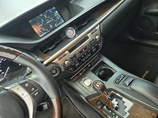 6041500857R9.jpg