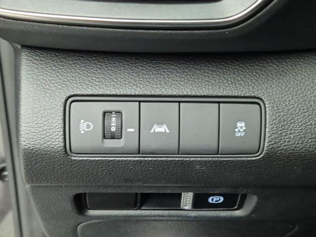 6011000570R17.jpg