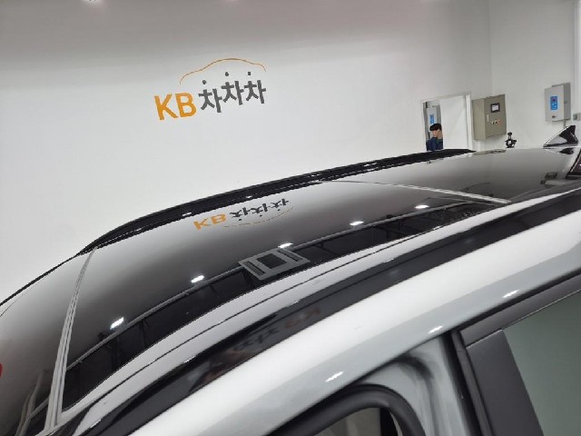 6101000996R13.jpg