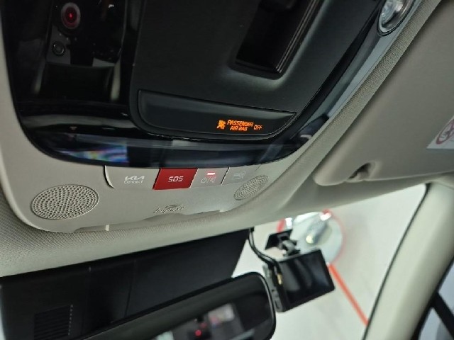 6101000996R17.jpg