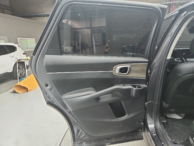 lotterental_100300914_ZVCYF_10.jpg