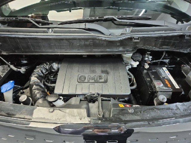 6101500833R5.jpg