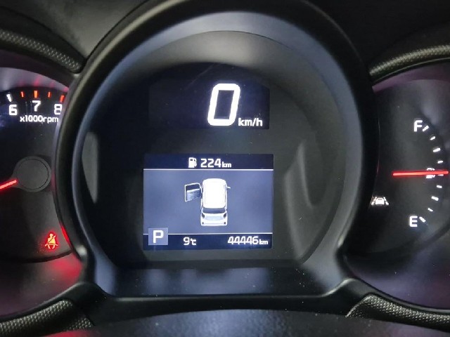 6101500833R6.jpg