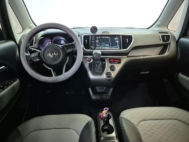 6101500833R7.jpg
