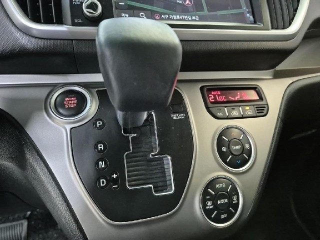 6101500833R8.jpg