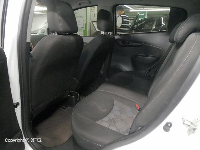 6051500614R11.jpg