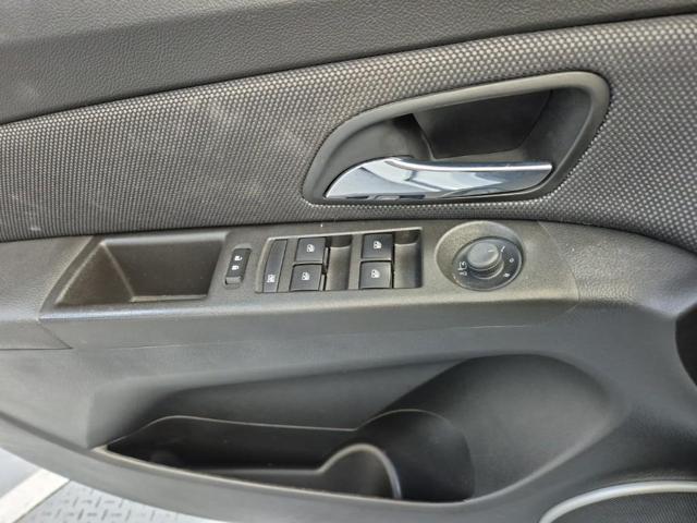6051500607R17.jpg