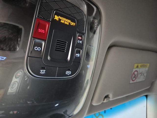 6051500086R16.jpg