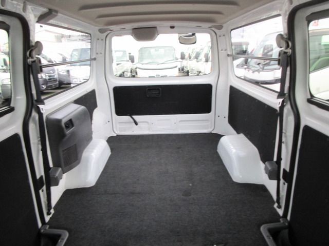 8fc2aaf068a7ebb0c83aac3a921f1810.jpg