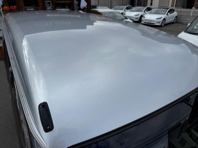 0708929A30251025W00114.jpg