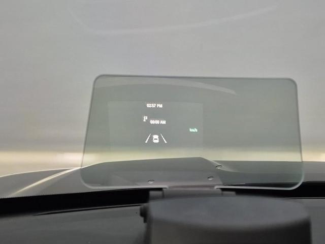 6051000636R17.jpg
