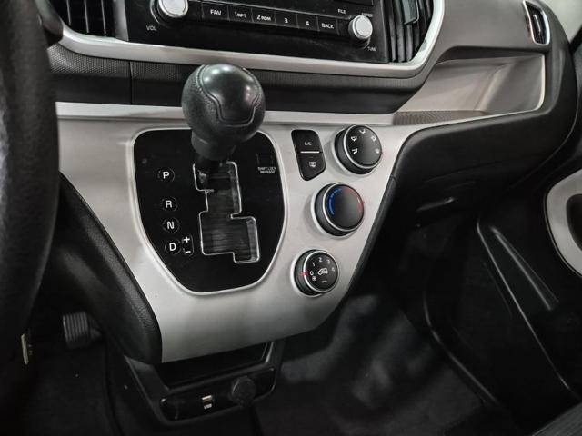 6051000759R8.jpg