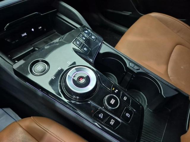 6051001068R8.jpg
