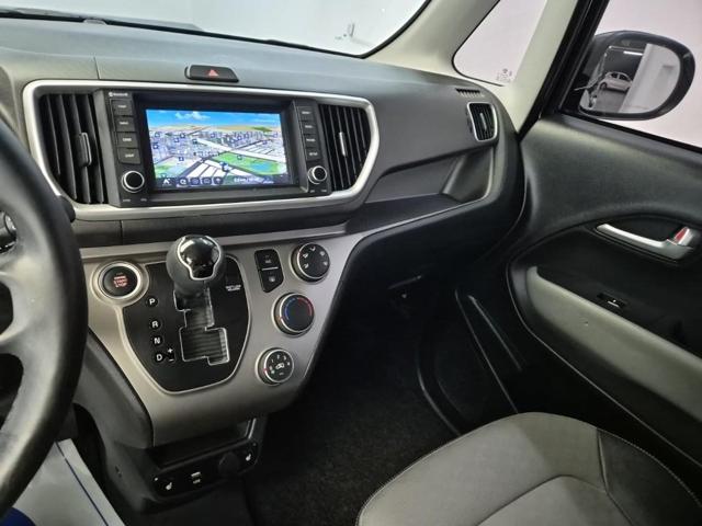 6051500700R10.jpg
