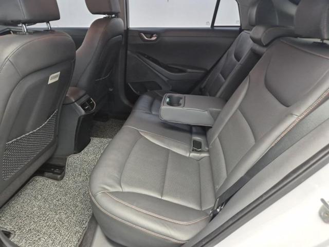 6051500772R12.jpg