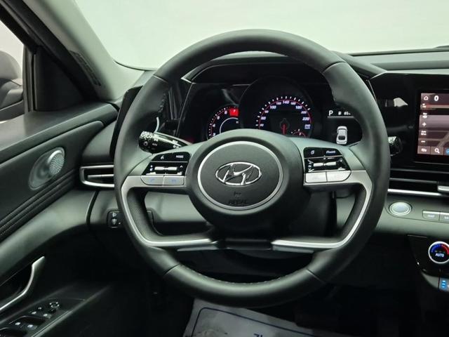 6051000543R9.jpg