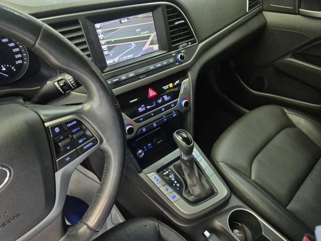 6051500151R10.jpg