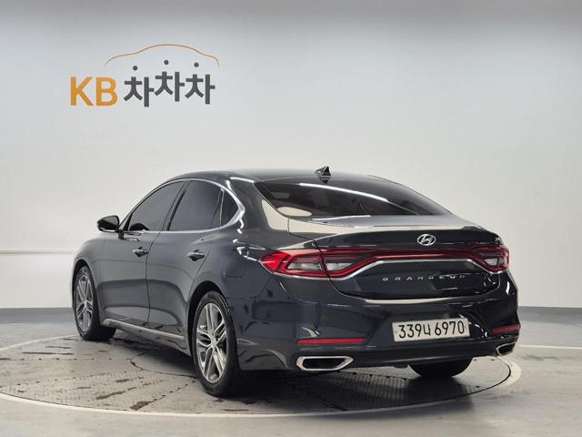 6051500874R2.jpg