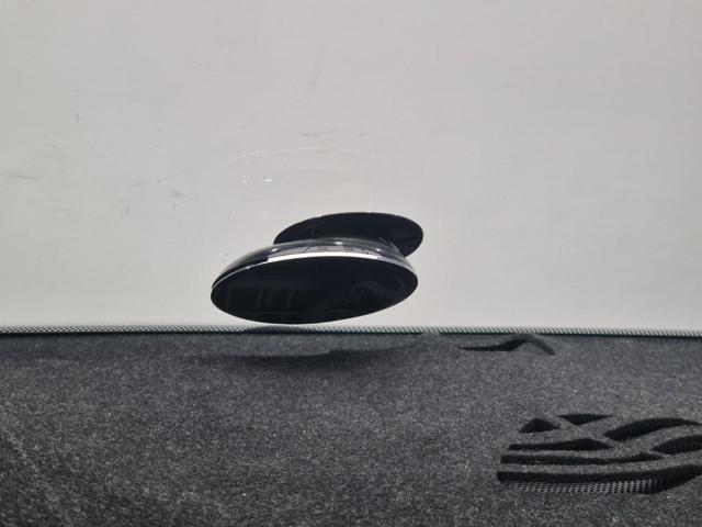 6051001150R17.jpg