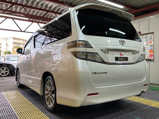 0520342A30260925W00205.jpg