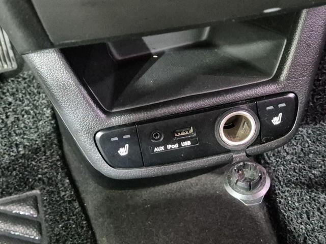 6051000698R16.jpg