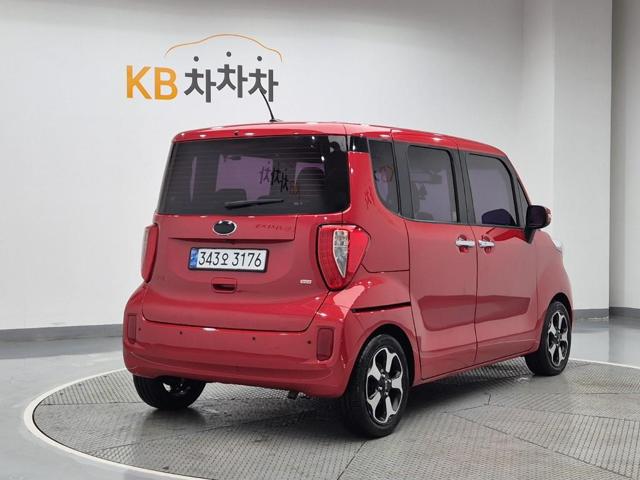 6051000698R3.jpg