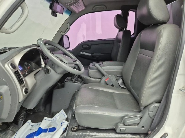 6101000725R10.jpg