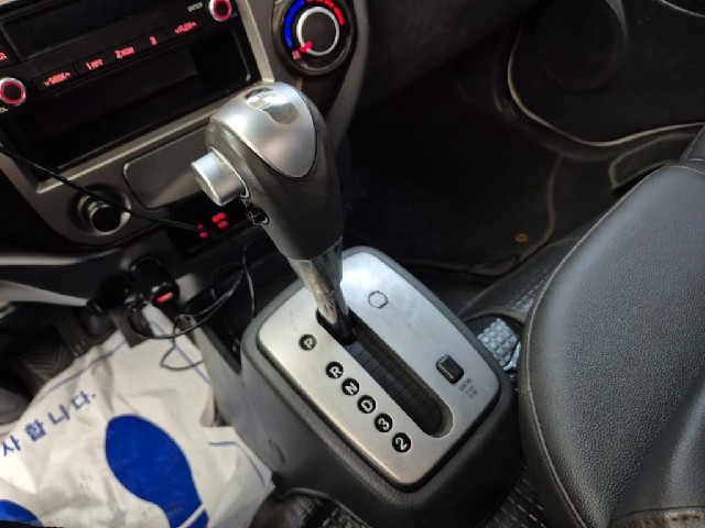 6101500621R8.jpg