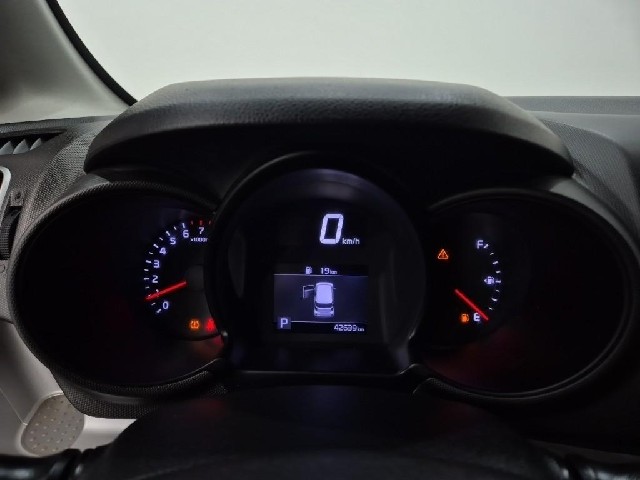 6101000479R6.jpg