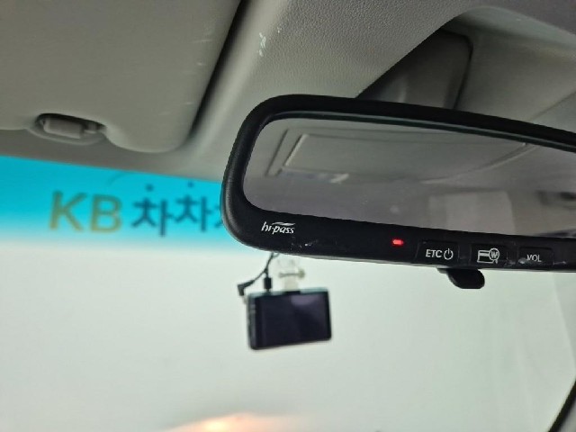 6101000267R16.jpg