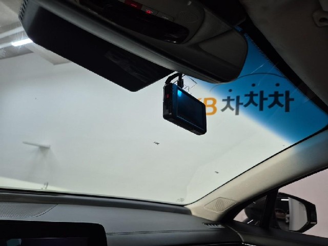 6101500822R17.jpg